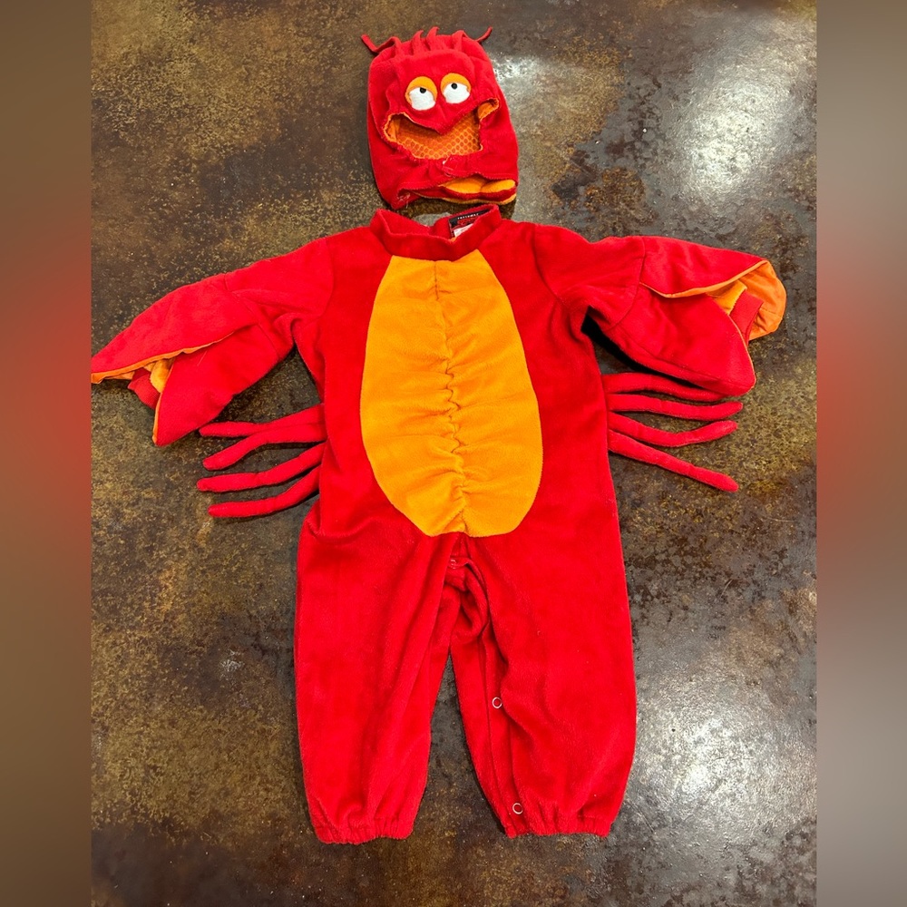 2T lobster/ crab Halloween costume